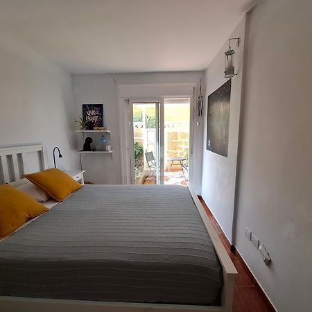Habitacion Doble Con Bano Y Terraza Privada El Medano  Exterior photo